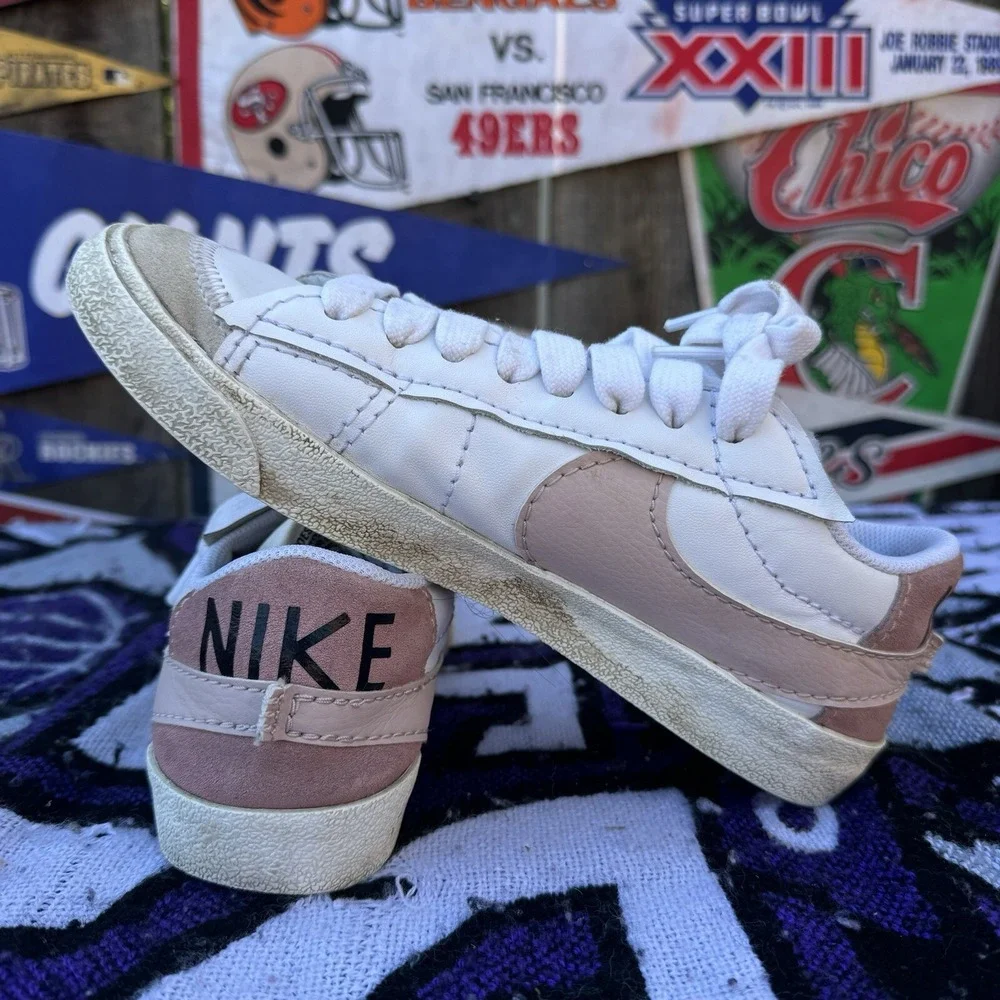 Size 8.5 - Nike Blazer Low '77‎ Jumbo Women's Sneakers White Pink